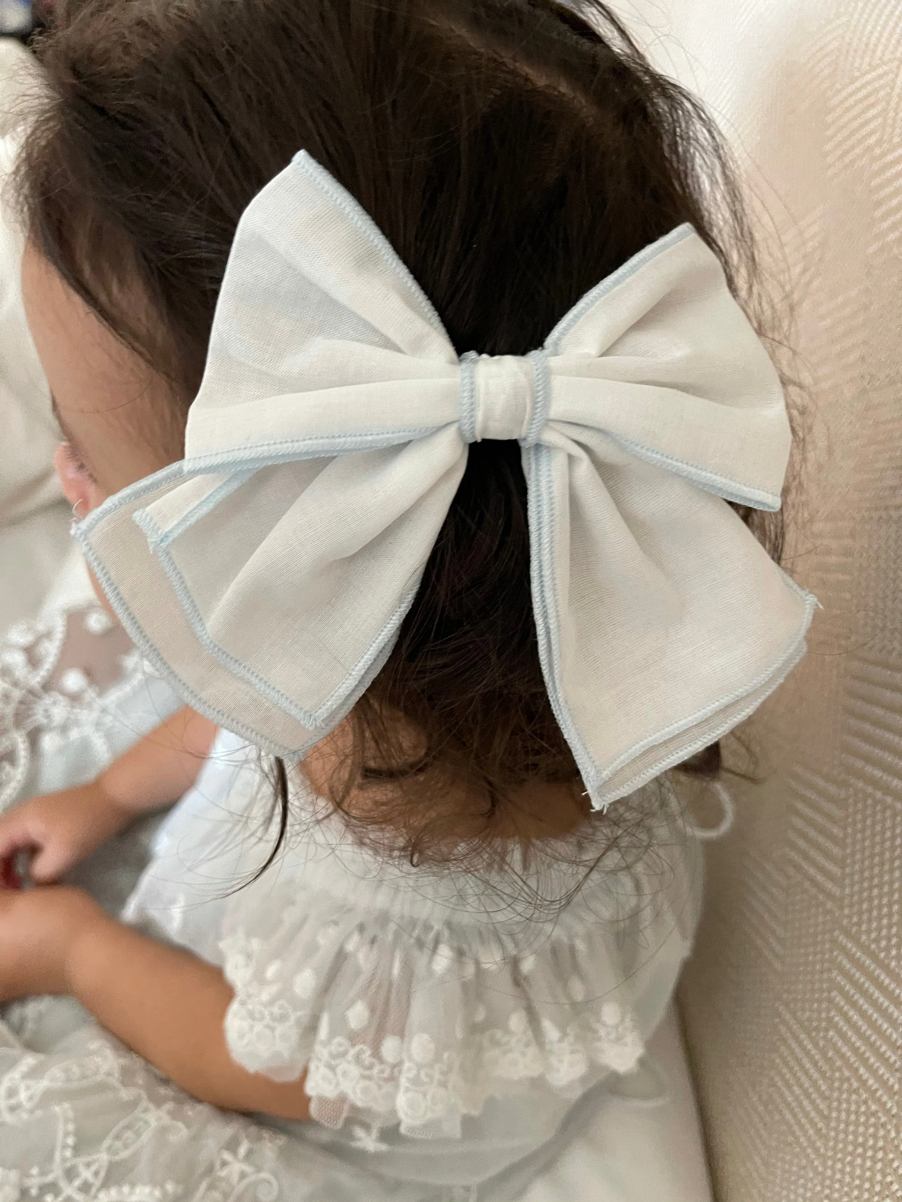 Charlotte Petite Hair Bow