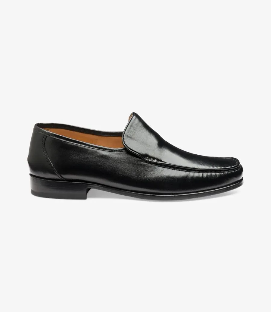 LOAKE Siena Moccasin Shoe - Black