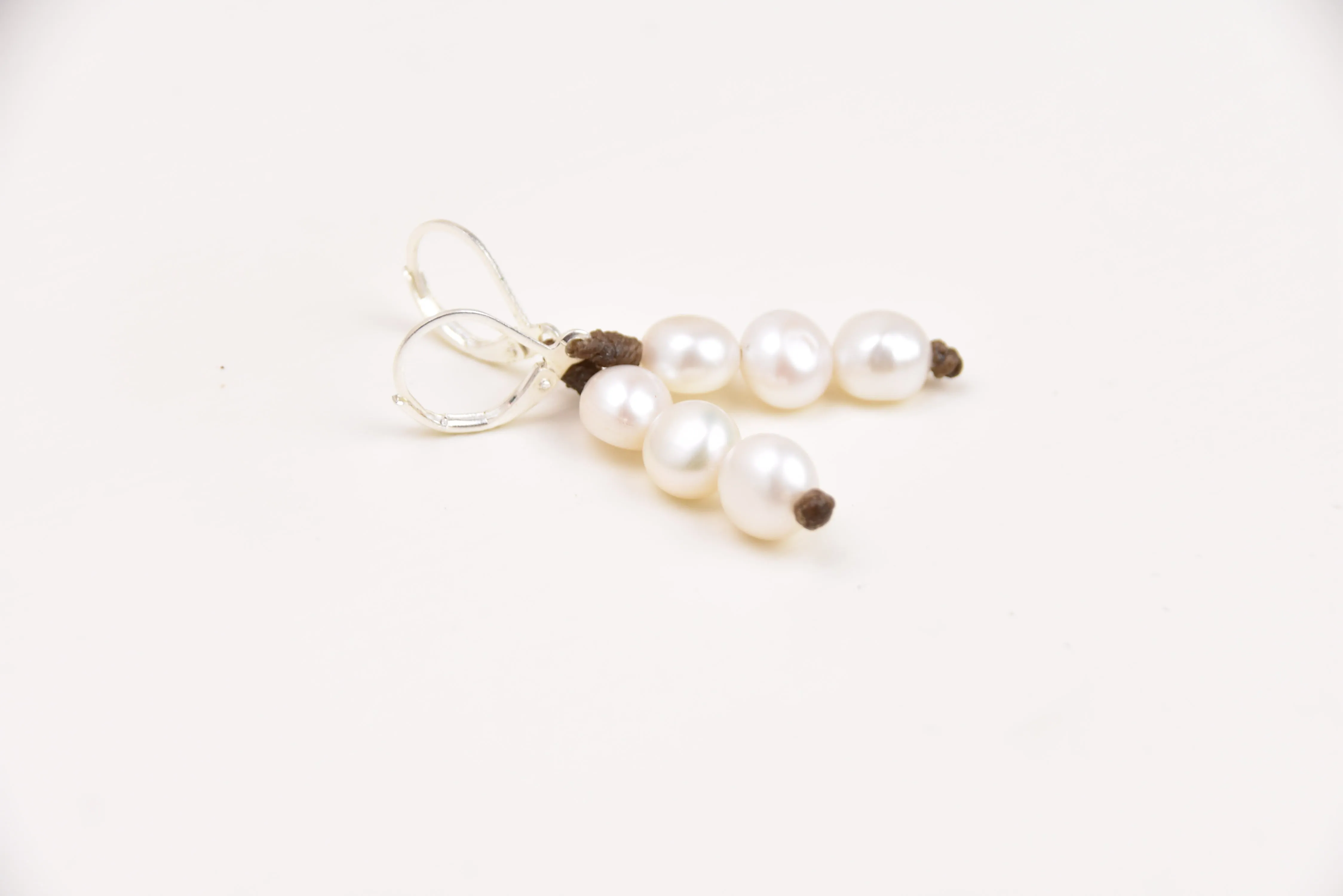 Weekender Pearl Earrings