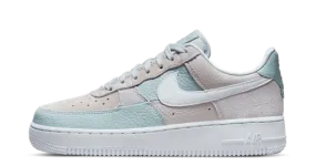 WOMEN'S  NIKE AIR FORCE 1 '07